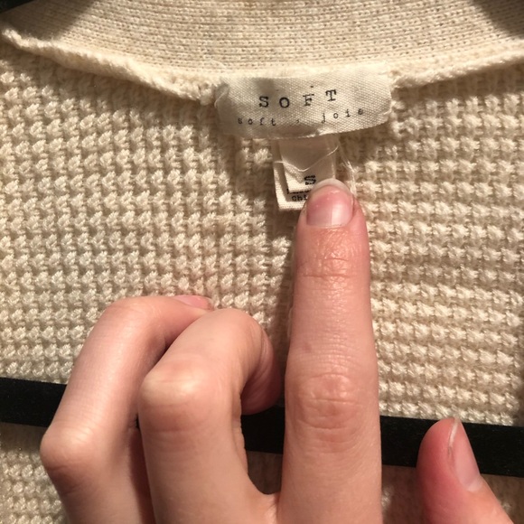 Soft Joie Short Sleeve Open Front Cardigan pockets - Picture 5 of 8